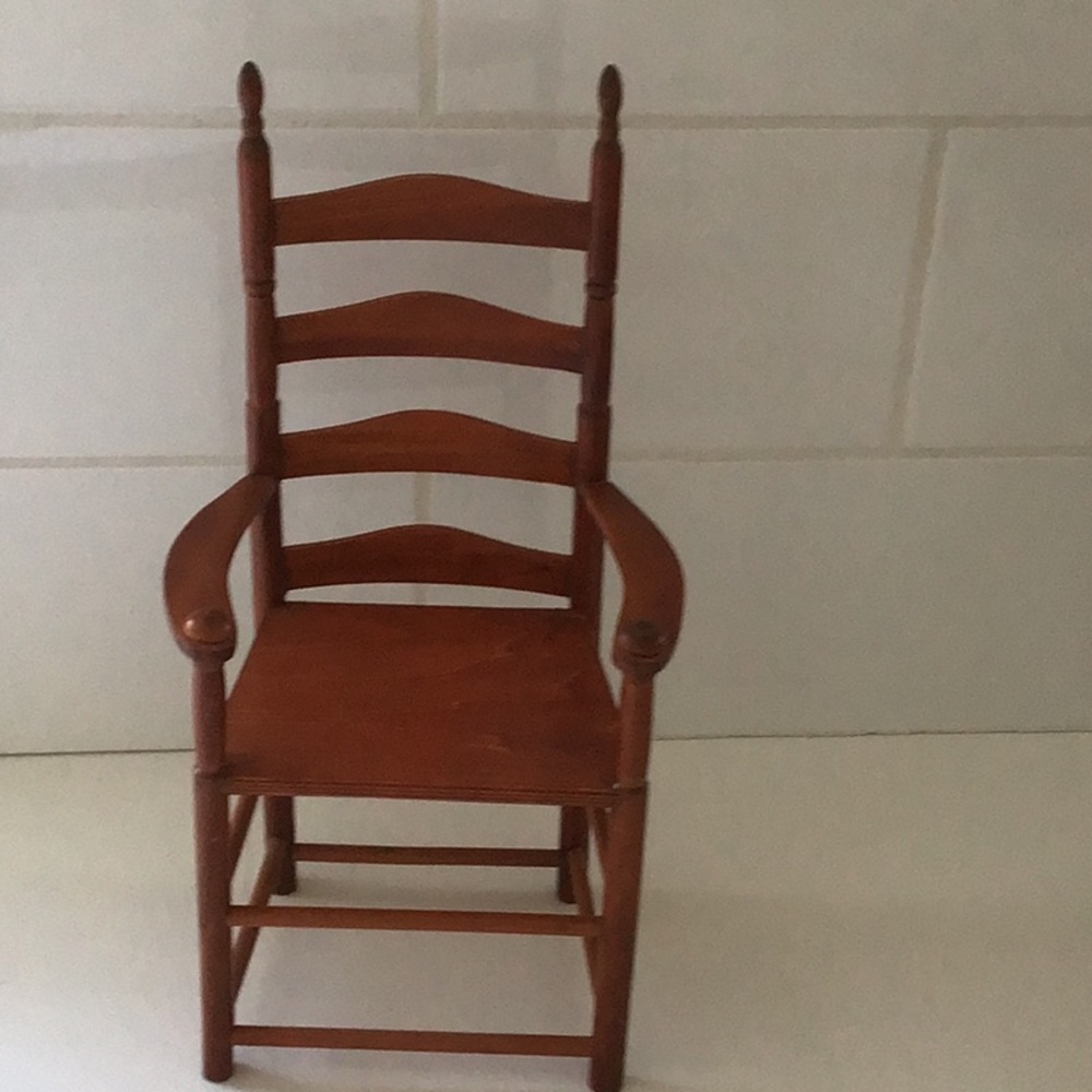 In excellent condition collectible vintage doll wood  chair
